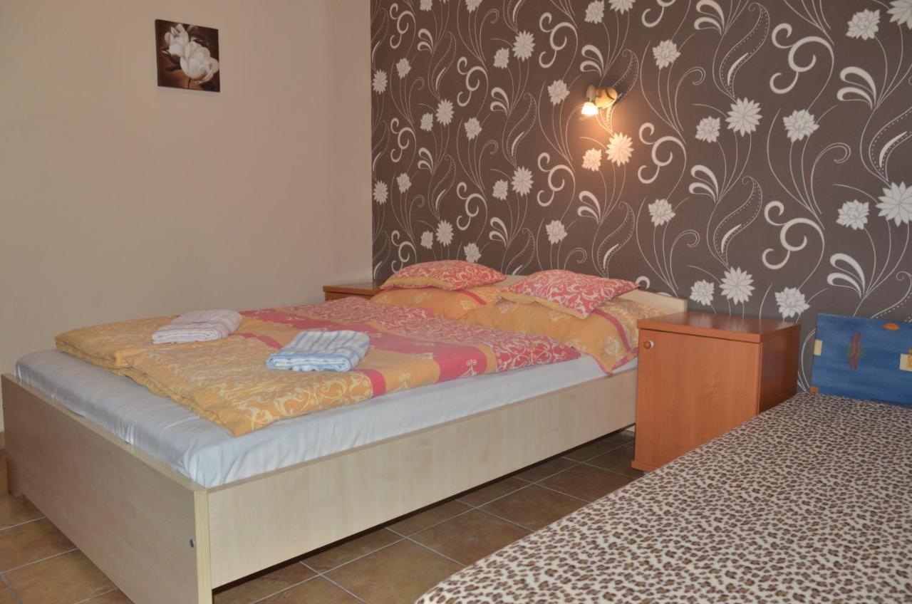 Homokhati Apartman Mórahalom エクステリア 写真